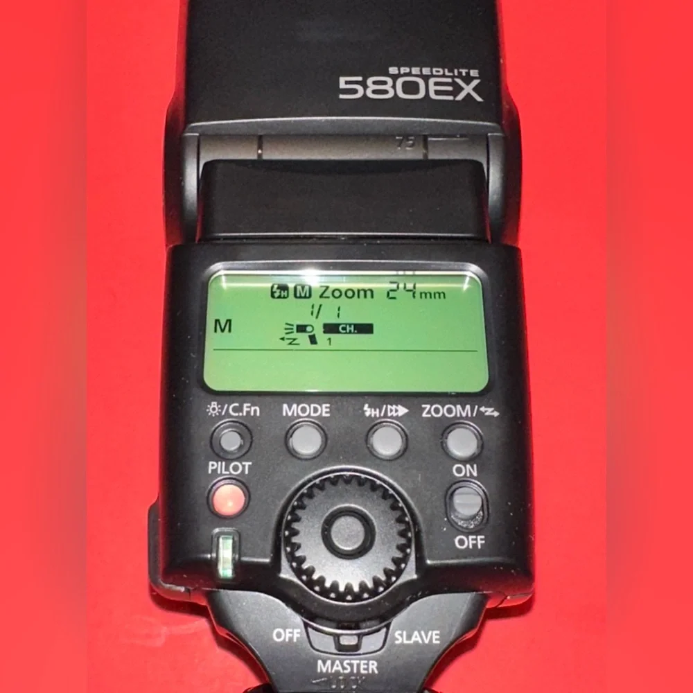 Canon Speedlite 580EX Shoe Mount Flash w/Diffuser EOS Mark IV TESTED &FUNCTIONAL